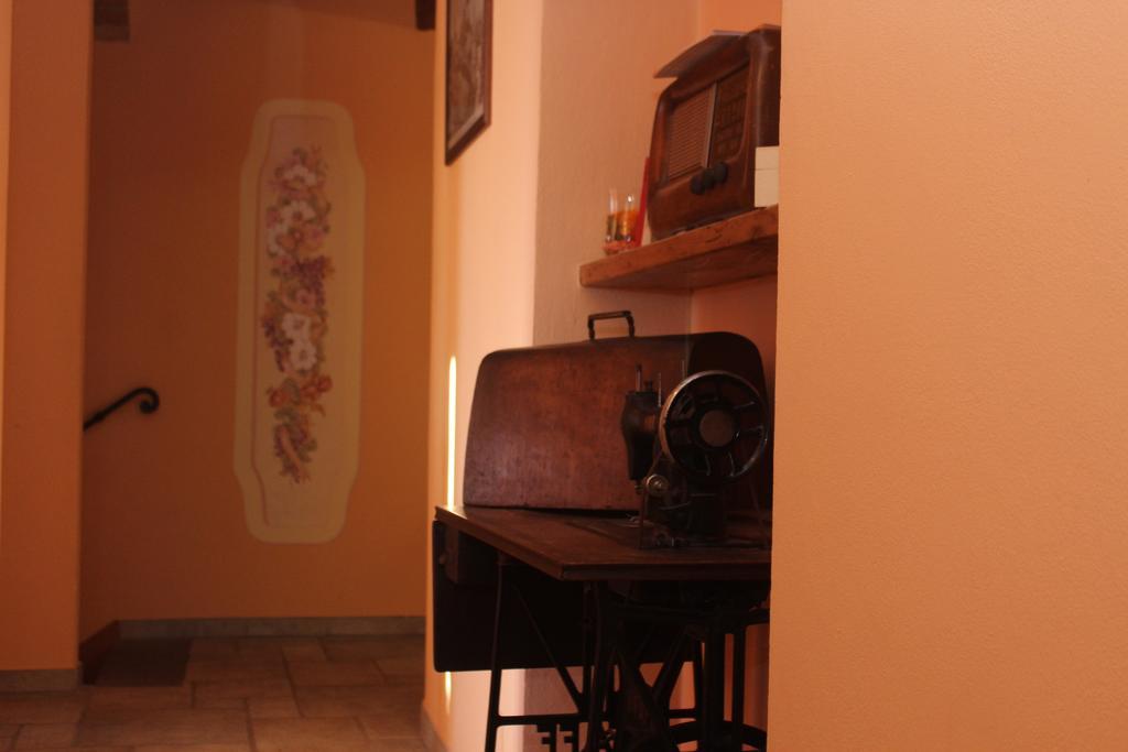 Il Borgo B&B Castellinaldo Exterior photo