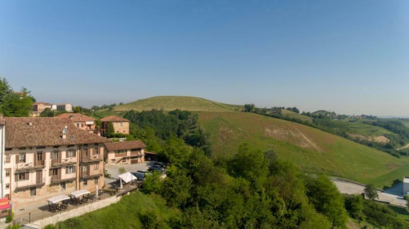 Il Borgo B&B Castellinaldo Exterior photo
